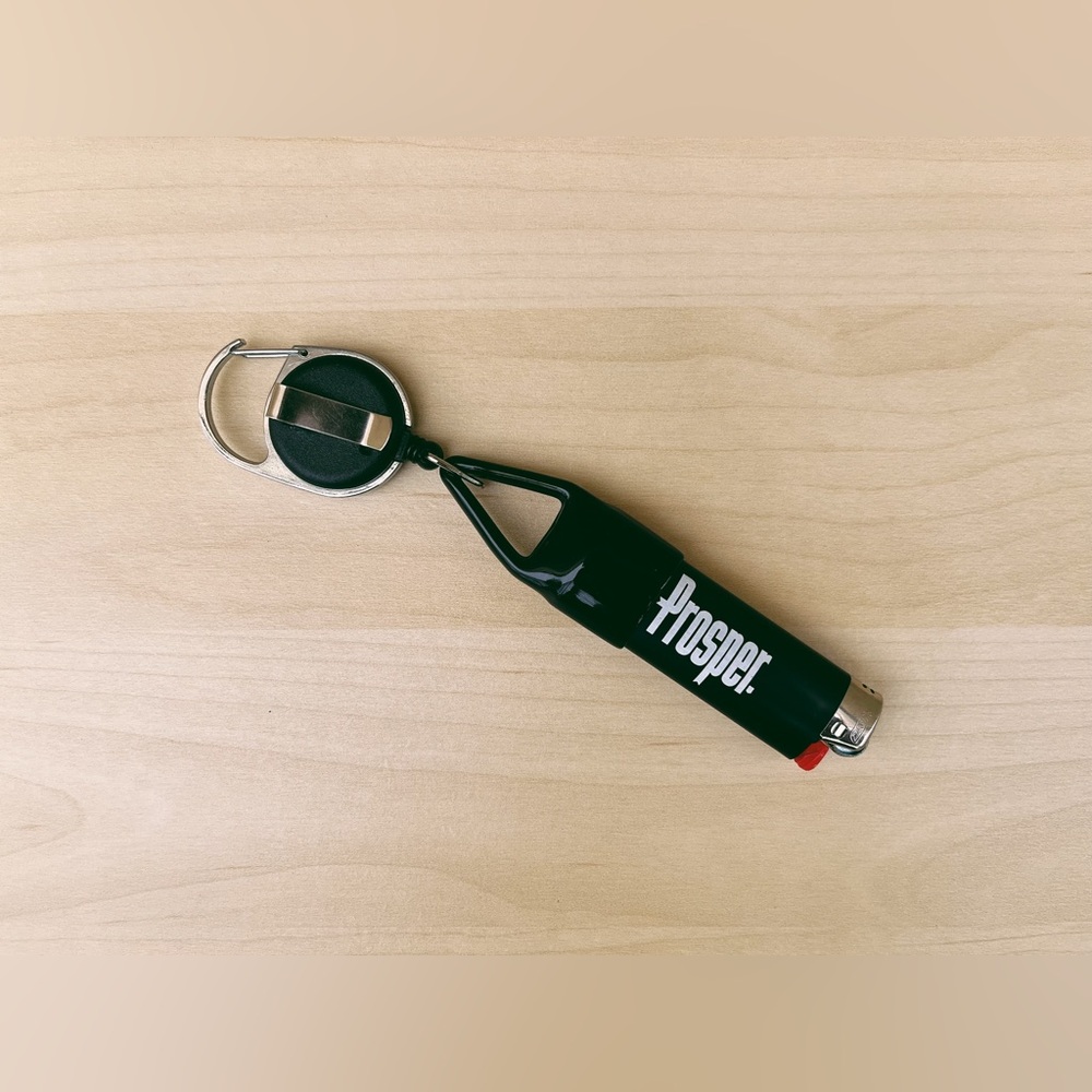Anti-Theft Retractable Lighter Holder